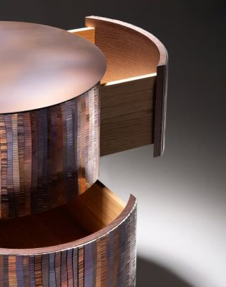 PANDORA CHEST OF DRAWERS | ORDITA ◾️De Castelli. Pandora je zásuvková skříňka, která připomíná archetypální tvar vázy....