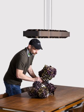 1979 TRIPLE ◾️Darmes. Kolekce 1979 zachycuje syrovou podstatu jedné éry prostřednictvím světla a materiálu. Inspirována...